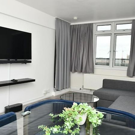 Home Away From Home Лондон Екстериор снимка