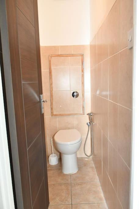 Home Away From Home Лондон Екстериор снимка